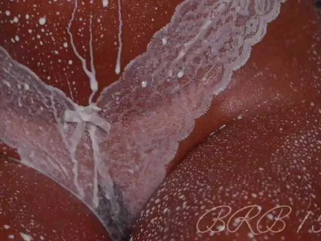 Offline Linda-3 on BongaCams