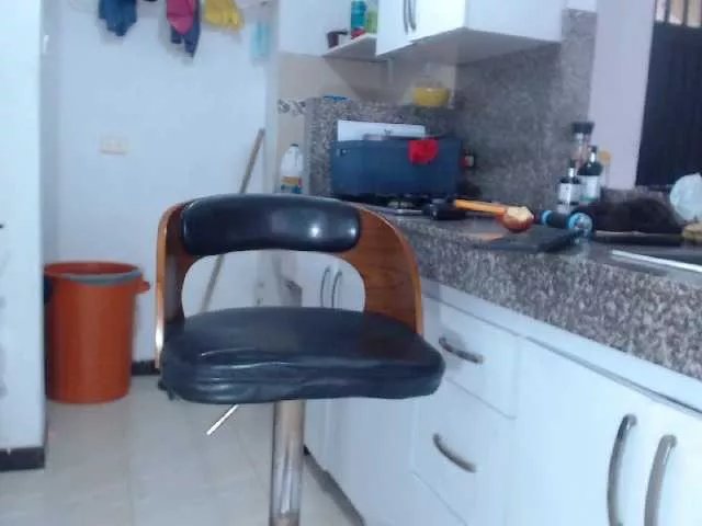 Offline LiraRusso1 on BongaCams