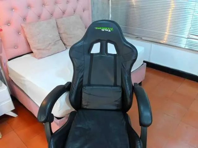 Freechat lissa-jhonson on BongaCams