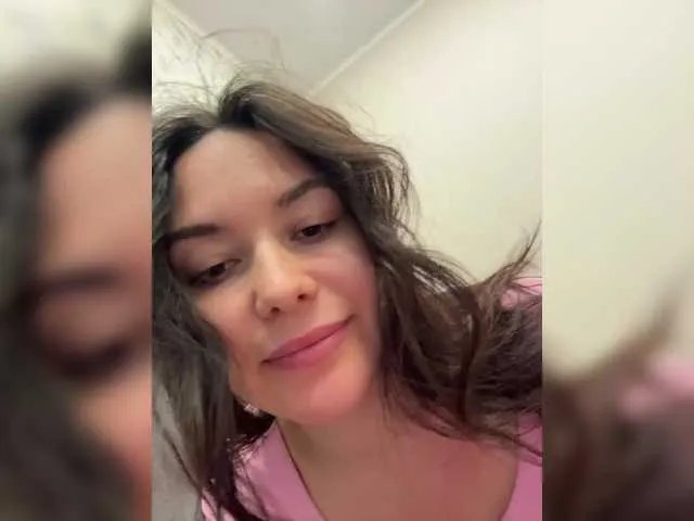 Offline Love69me on BongaCams