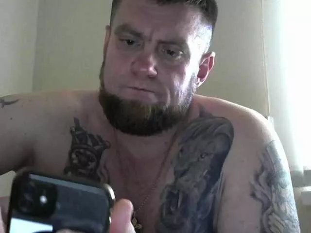 Offline MarAlex on BongaCams