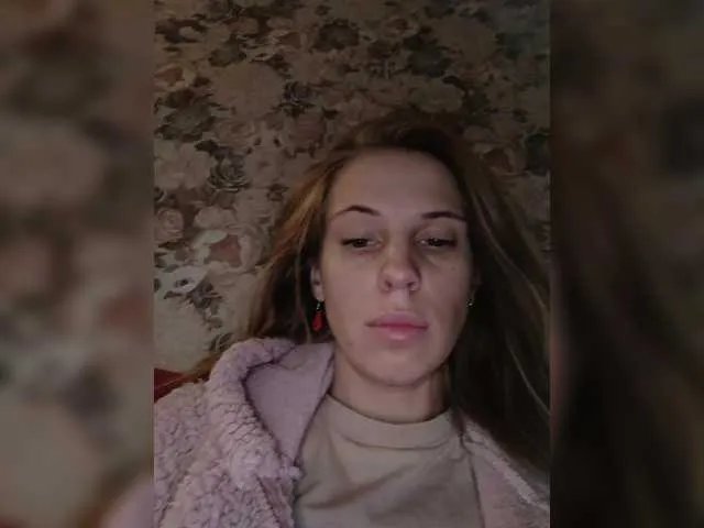 Offline Marina-9819 on BongaCams