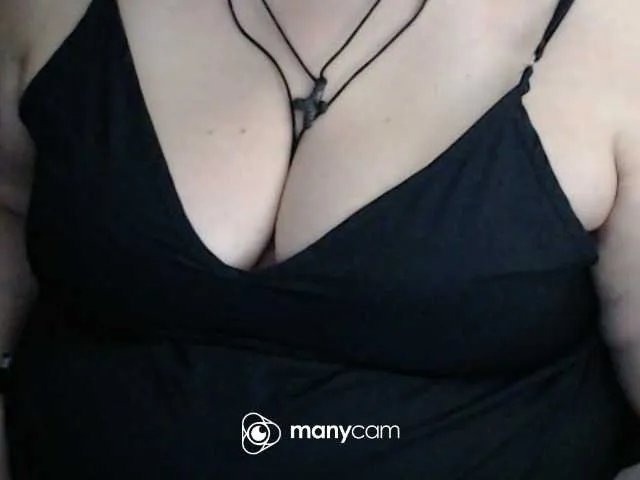 Offline mayalove4u on BongaCams