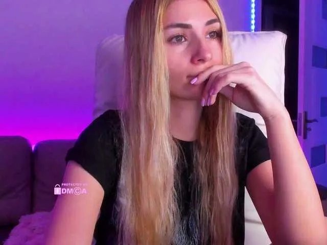 Offline meow on BongaCams