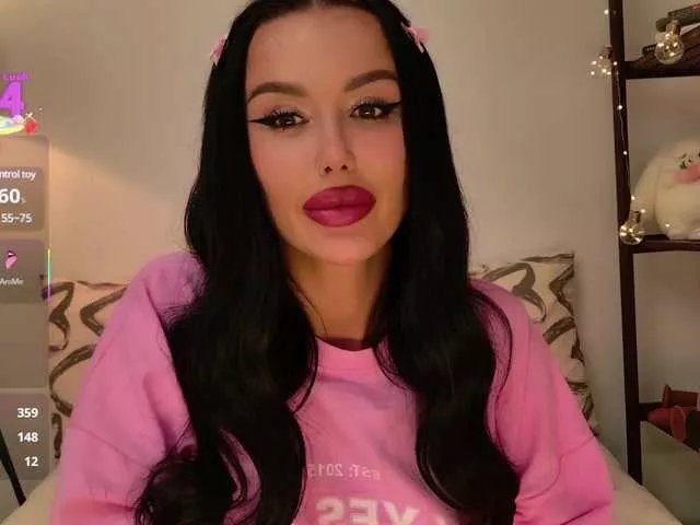 Offline miaXmoon on BongaCams