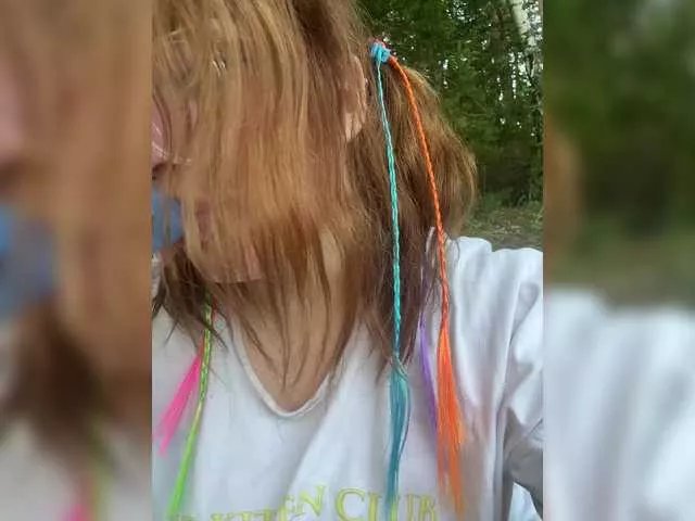 Offline Molly-and-Ewa on BongaCams