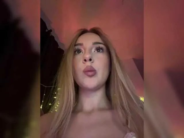 Offline Nestyzz on BongaCams