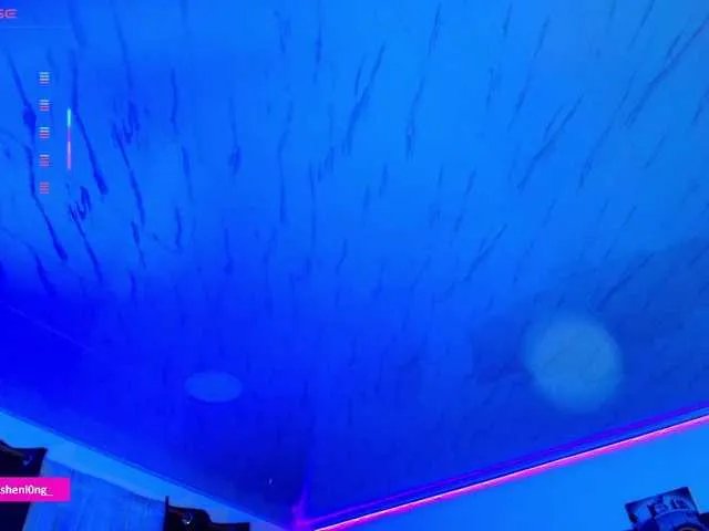 Offline Nicorobin on BongaCams