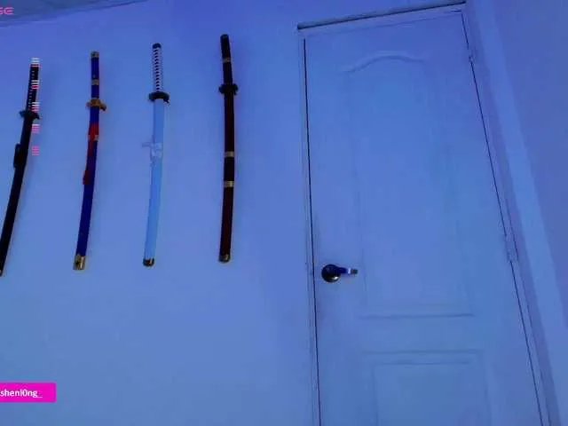 Offline Nicorobin on BongaCams