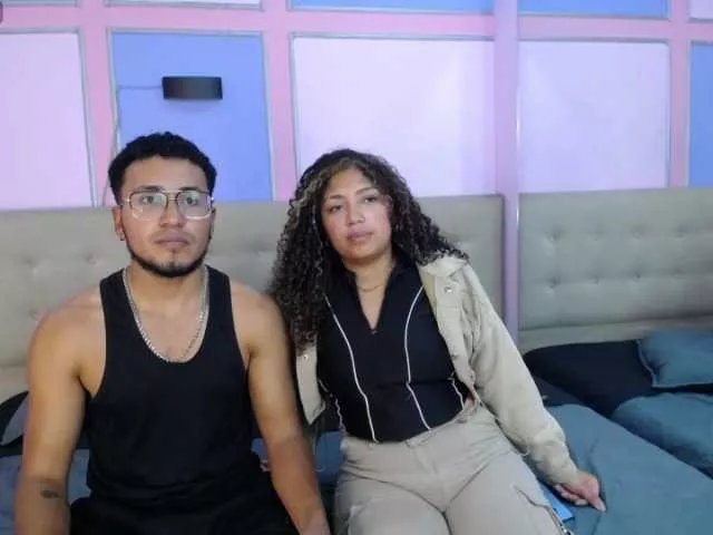 Offline Noa-N-Carolain on BongaCams