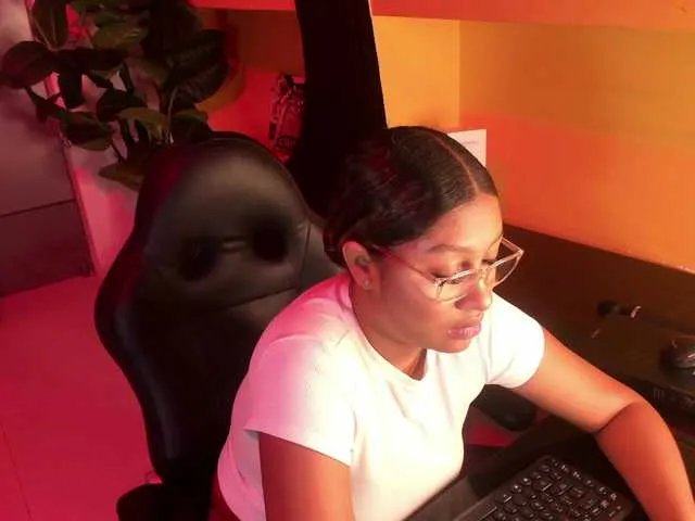 Offline NorthBlackWood on BongaCams