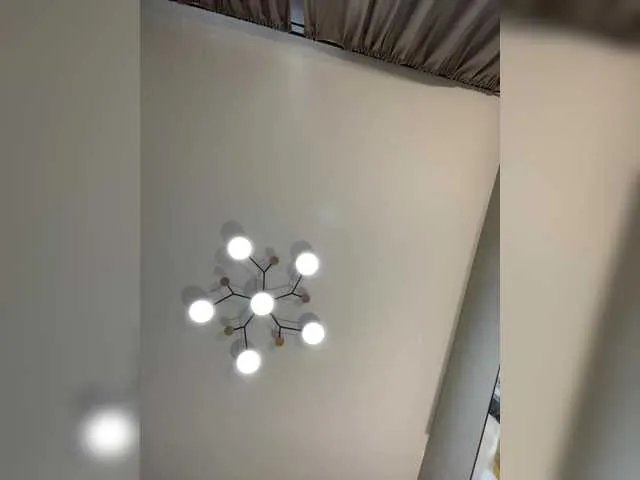 Offline OlivkaVif on BongaCams