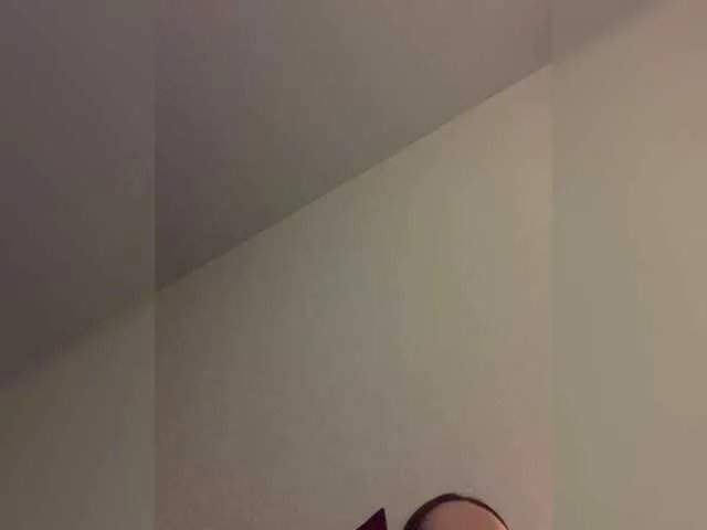 Offline OriginalHOOLi on BongaCams