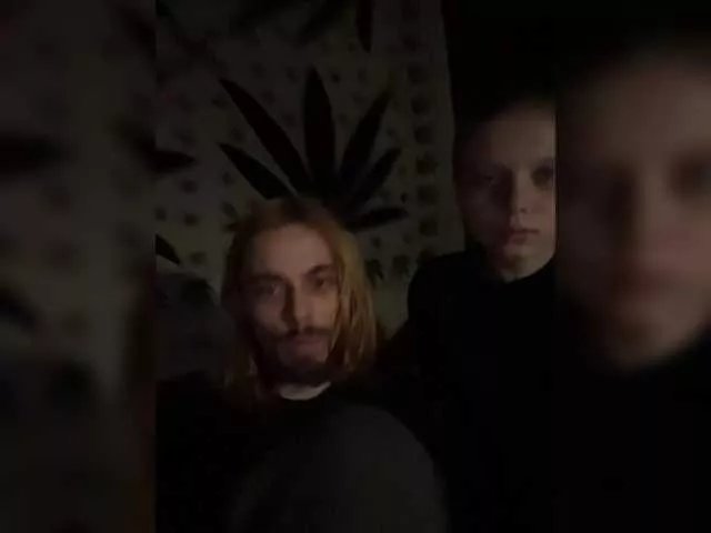 Offline orneliyy on BongaCams