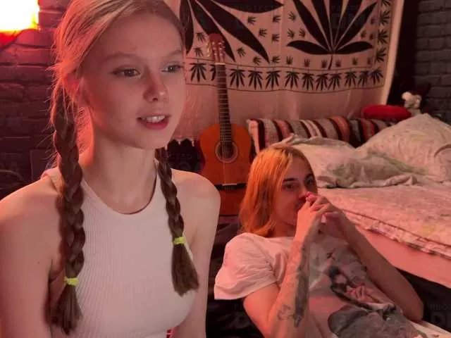 Offline orneliyy on BongaCams