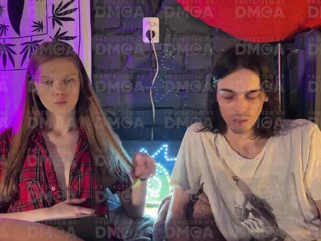 Offline orneliyy on BongaCams