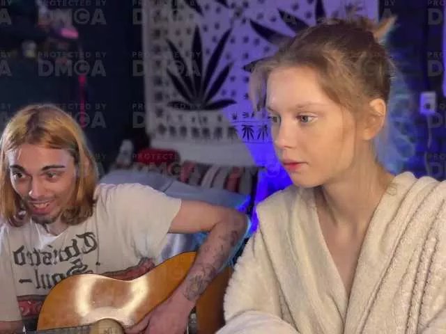 Offline orneliyy on BongaCams