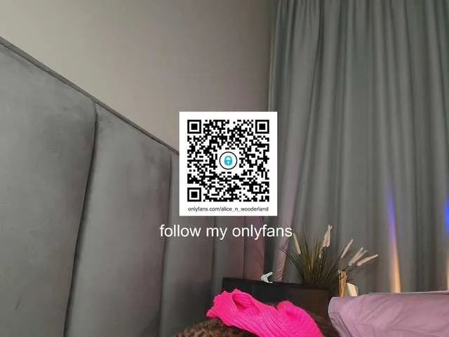 Freechat Pinkie-Pie on BongaCams