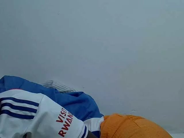 Offline Prettybooty on BongaCams