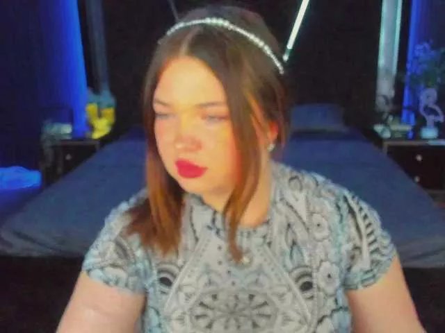 Freechat RosieMoons on BongaCams