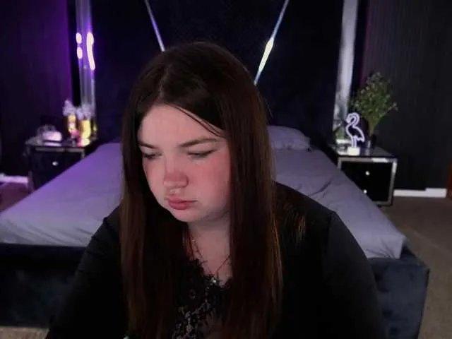 Freechat RosieMoons on BongaCams