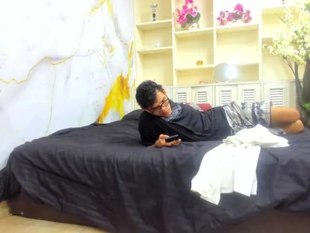 Offline SauvagesDreams on BongaCams