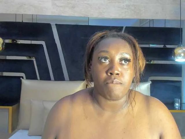 Offline ShaniaBrown on BongaCams