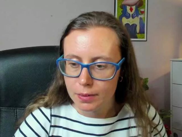 Offline sparkleLizzy on BongaCams