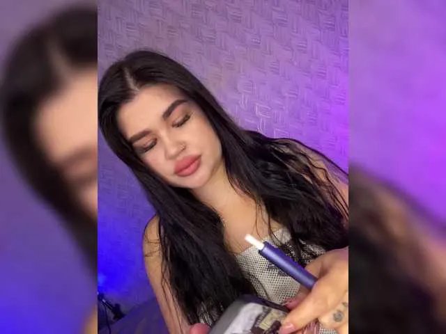 Freechat suchka-black- on BongaCams