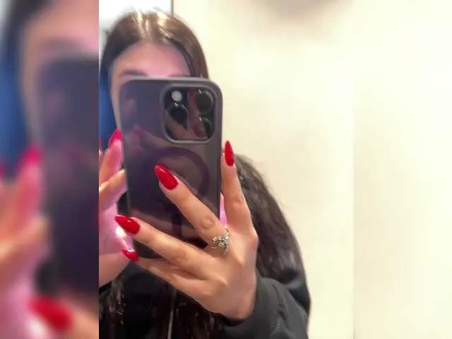 Freechat suchka-black- on BongaCams