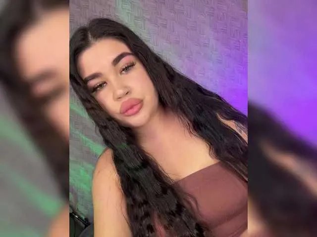 Freechat suchka-black- on BongaCams