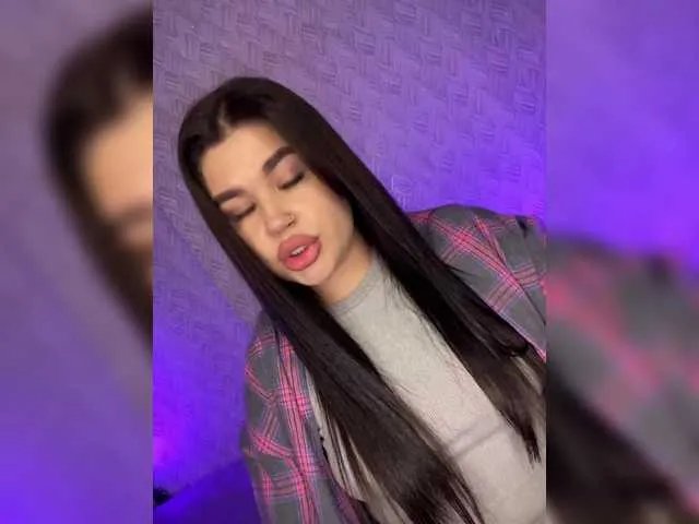 Freechat suchka-black- on BongaCams