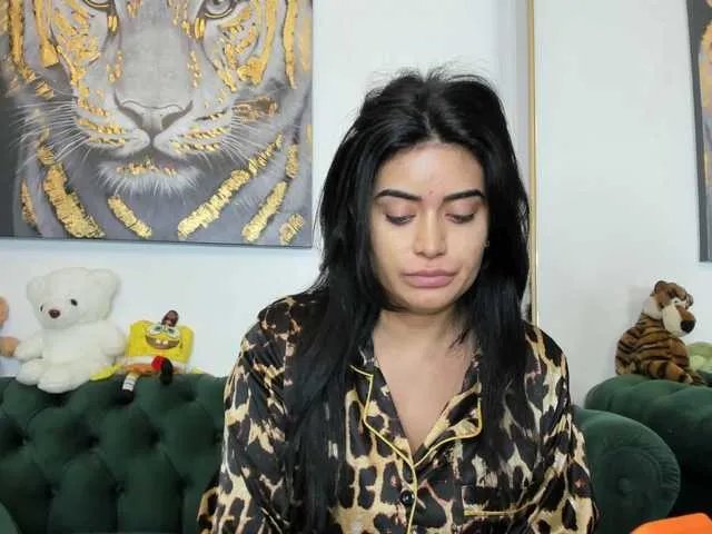 Offline SweetPrya on BongaCams