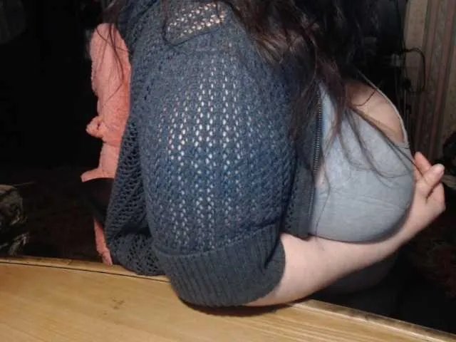 Offline tanyvel34 on BongaCams