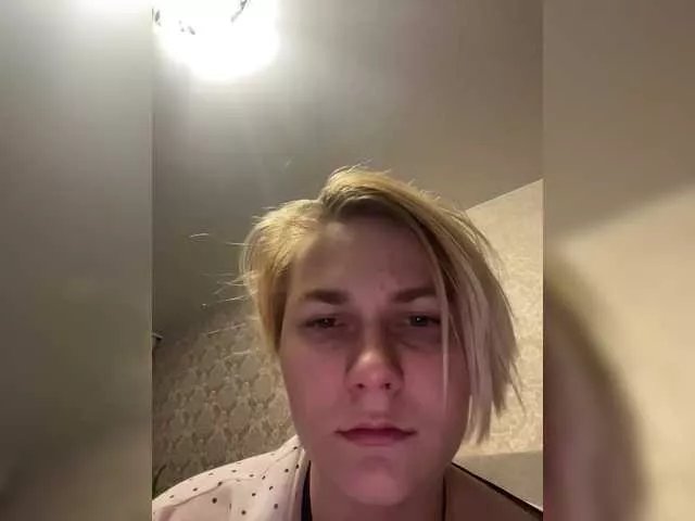 Offline Tomi99991995 on BongaCams