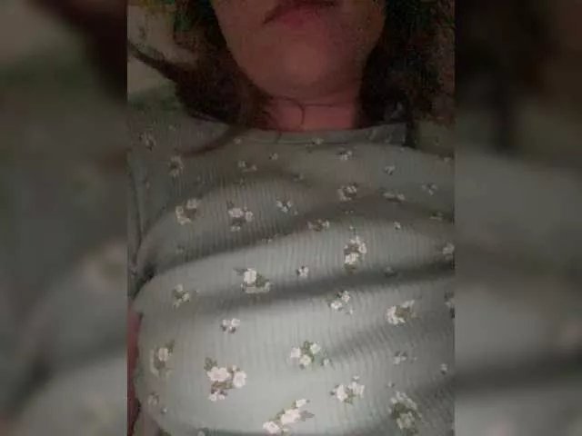 Offline Toxiki on BongaCams