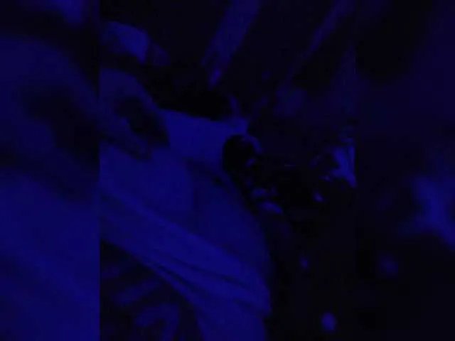 Offline two-foxes on BongaCams