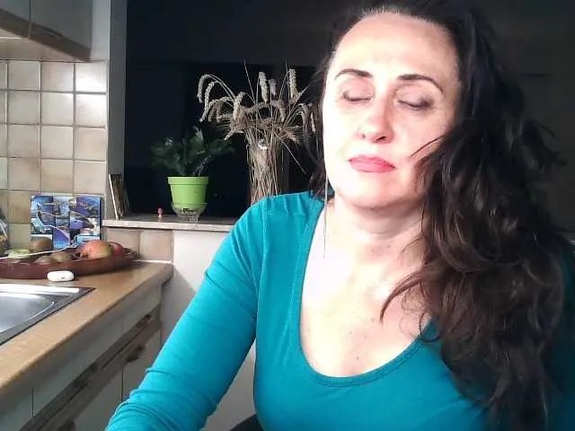 Offline UllimOhi on BongaCams