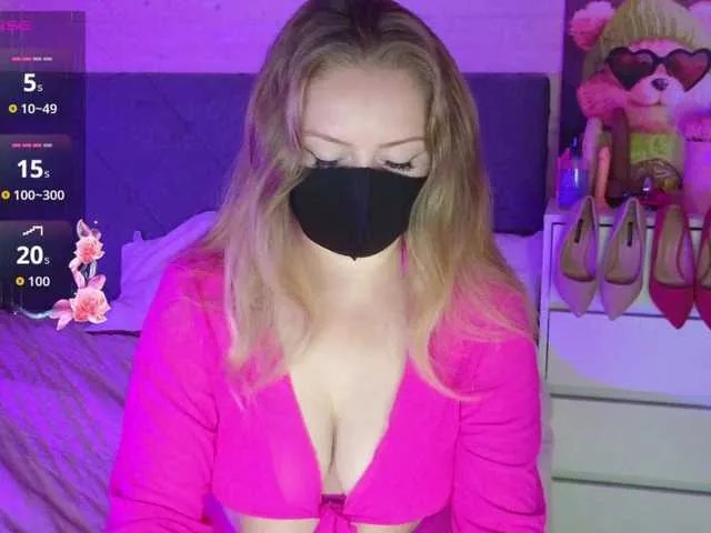 Offline Victoria- on BongaCams