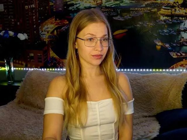 Offline vikascorpik on BongaCams