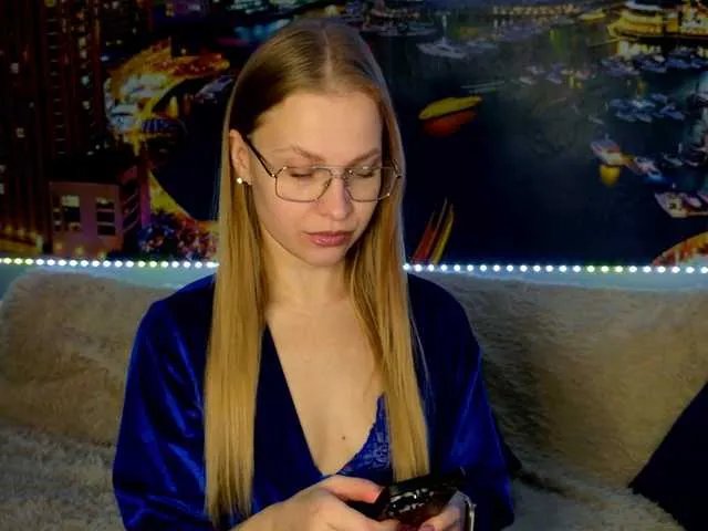 Offline vikascorpik on BongaCams