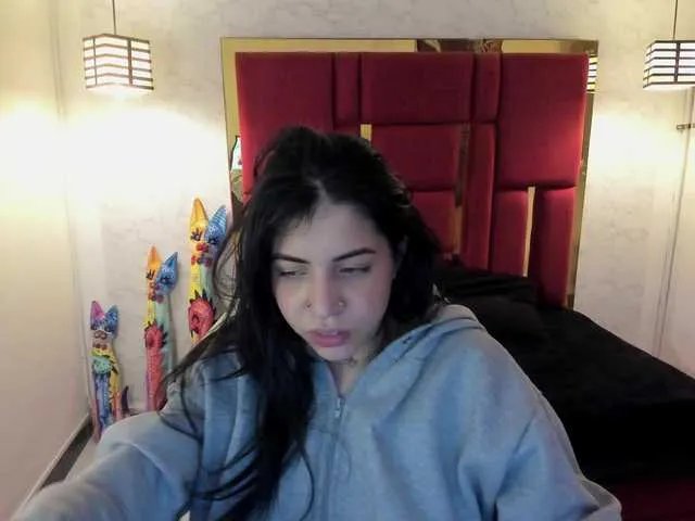 Freechat violetsmith on BongaCams