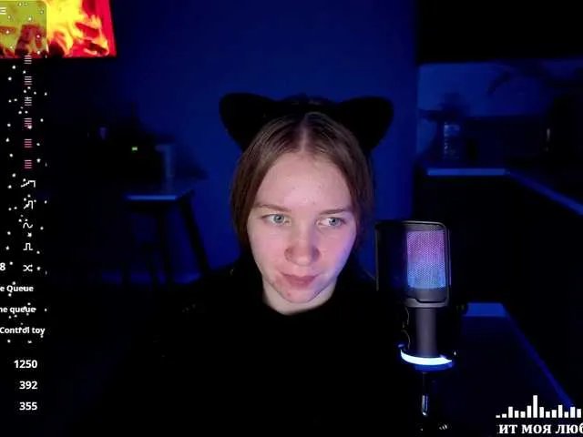 Freechat Vita-min-4ik on BongaCams
