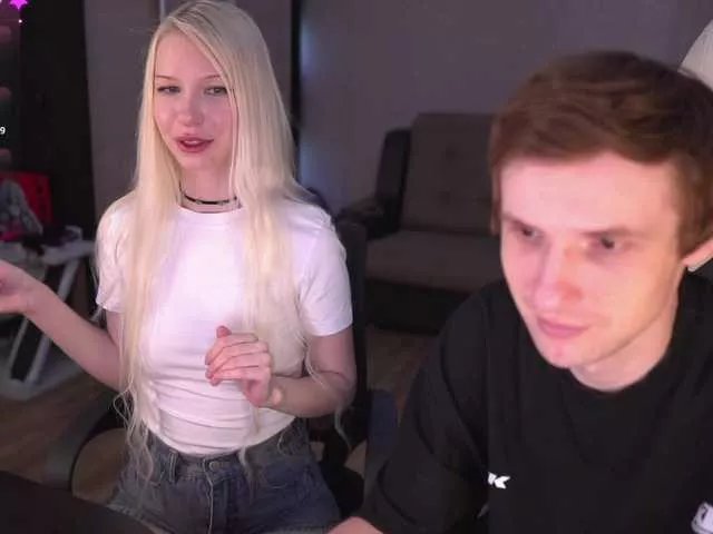 Offline WARTHUNDER on BongaCams