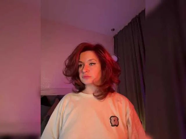 Freechat WhoreMira on BongaCams