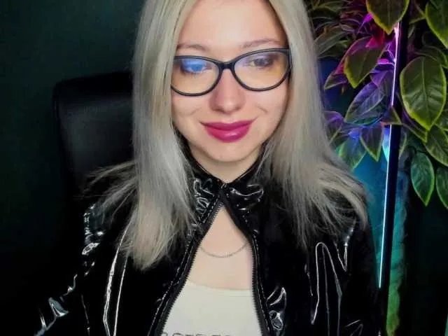 Offline xxHeidiLove on BongaCams