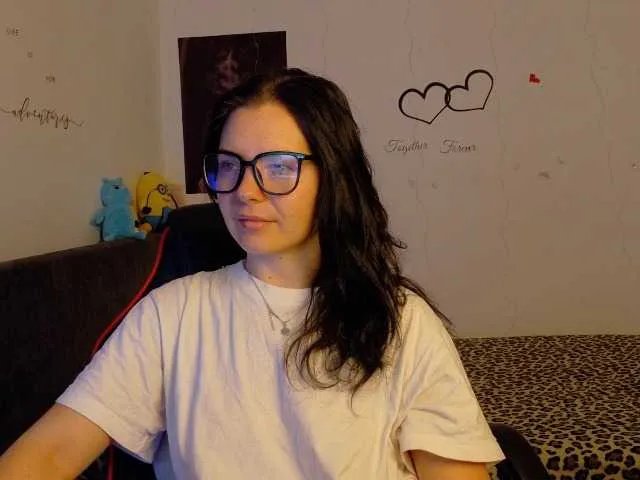 Offline YreneA on BongaCams