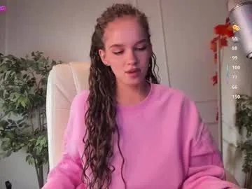 Group adalyn_glow on Chaturbate