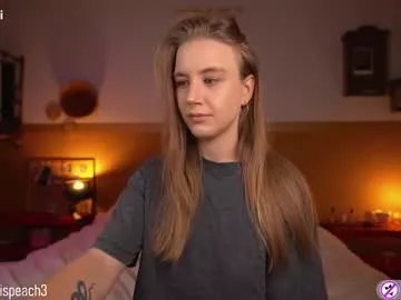 Freechat alexispeach on Chaturbate