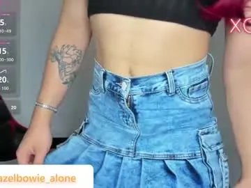 Freechat alonehazel on Chaturbate